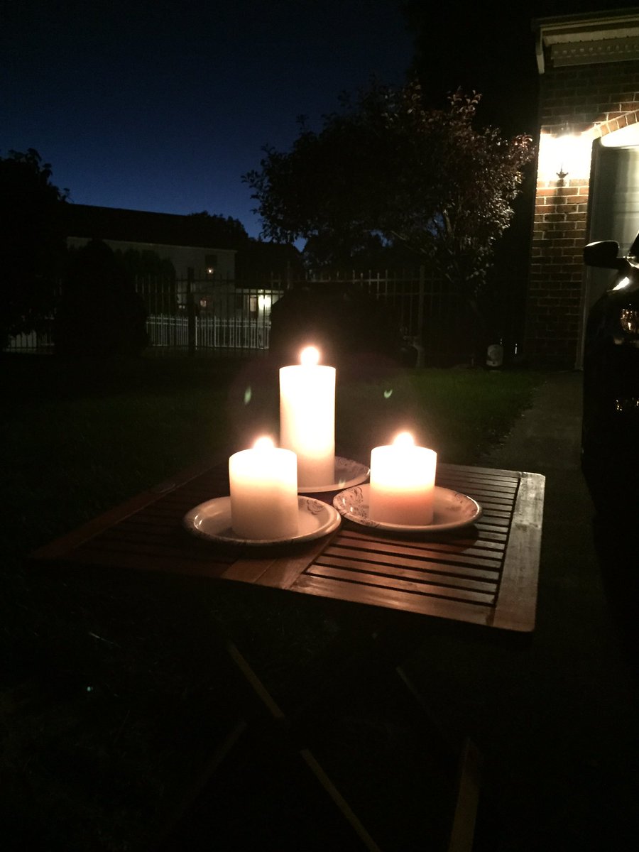 mugsix's tweet photo. Thinking of the Hlavaty family this evening  #KH https://t.co/h1BxtTwtx1