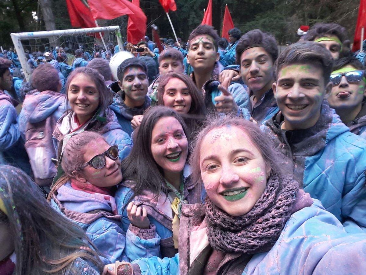 juanpimxd_sur's tweet photo. Felicitaciones a los ganadores del #skiMax #Quinquela #UN #3viajesDeEgresados @mxd_zonasur @maxdreamoficial @qui https://t.co/CthOpxVfIc