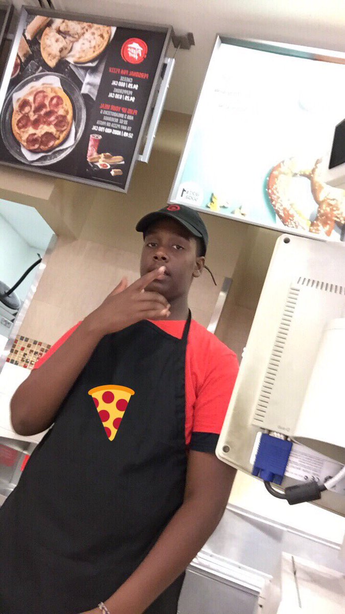 ThingsAfrican's tweet photo. My son hard at work. His paycheck come to me though. I proud of him. #respeck #pizzahut #wallmart #gucciguap https://t.co/280KMlUatL