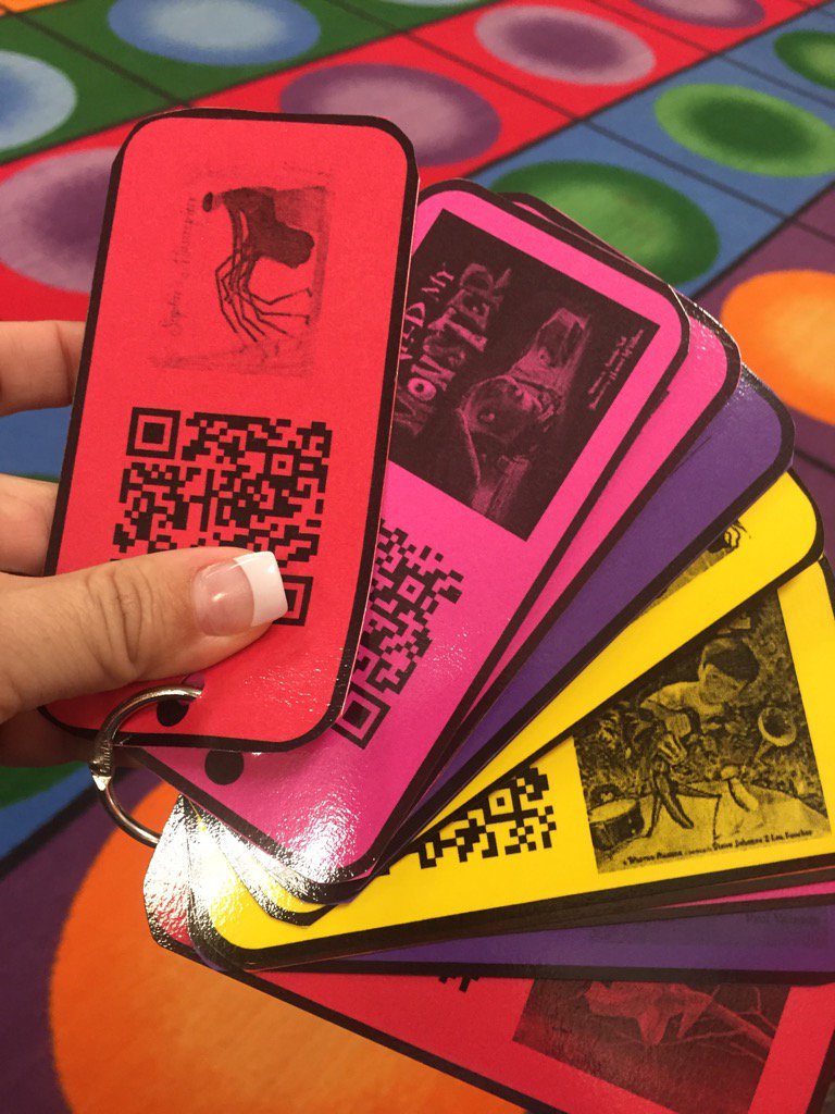 PinterAmy's tweet photo. Pick a card, scan QR code for a read aloud story by the author. . . AWESOMENESS in Kindergarten at Jones!! #jeschat https://t.co/P8vCdqkhw7