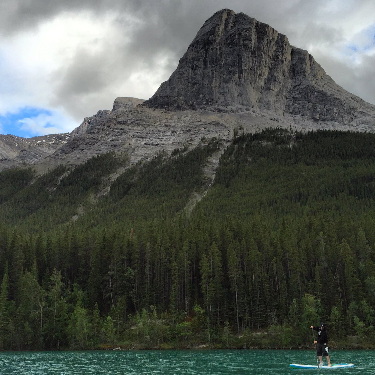 Oot and aboot. Enjoying these final days on the water before the snow falls. 🇨🇦 #Paddlin #Haling #RedPaddleCo