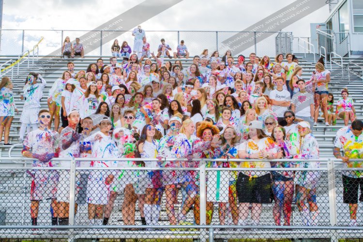 #TheDZone #SSS #WAR Round 1 (bit.ly/2cnmAzs )

RT for Milford
FAV for Holt