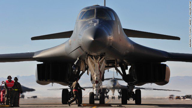 CNN's tweet photo. US flies two B-1 bombers over South Korea after North Korea's nuclear test on Friday https://t.co/XUpS4TfPMv https://t.co/FwvWK6CpWt