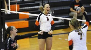 GUpapyrus's tweet photo. Keep it up, Greenville Volleyball! #goingfor7
Written and Media by @dstrohm97.
https://t.co/YfTBWB8a3e https://t.co/Sr03cSwfTz