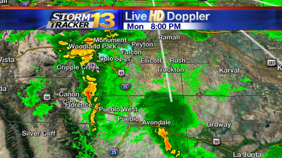 RachaelPlath's tweet photo. Waves of rain continue to move through the area tonight #cowx #13StormAlert https://t.co/MUHHTq5gs0