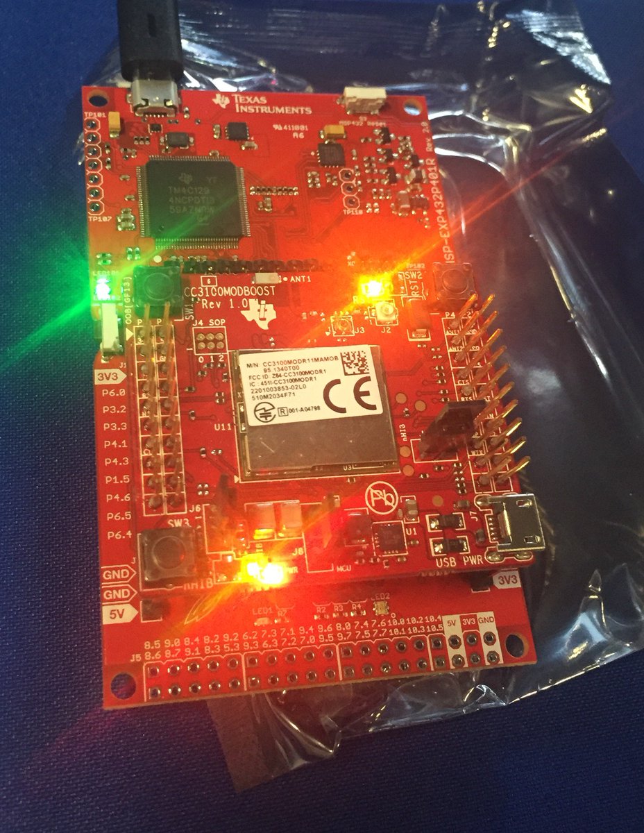 alex_stetsenko's tweet photo. IoT at #devlab https://t.co/odItXQT9EV