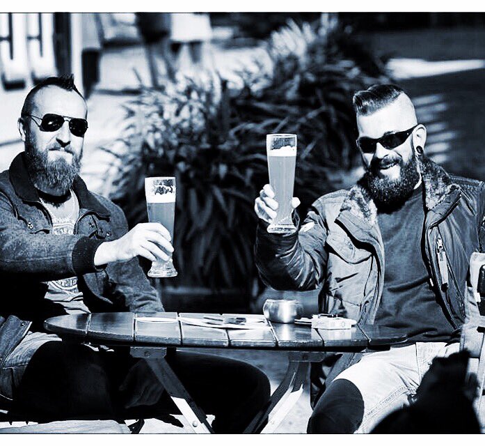 Have a nice day bros 🍻🎩🔪💪🏻👊🏻 #bearded <a href="/BeardedVillains/">Bearded Villains</a>