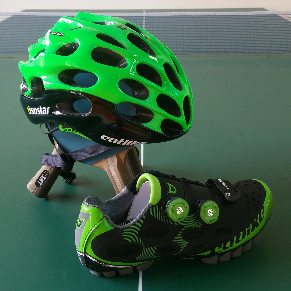 Time for some fruit, or vegetables..What ever you prefer. We have your greens!
Welcoming the green Whisper MTB shoes