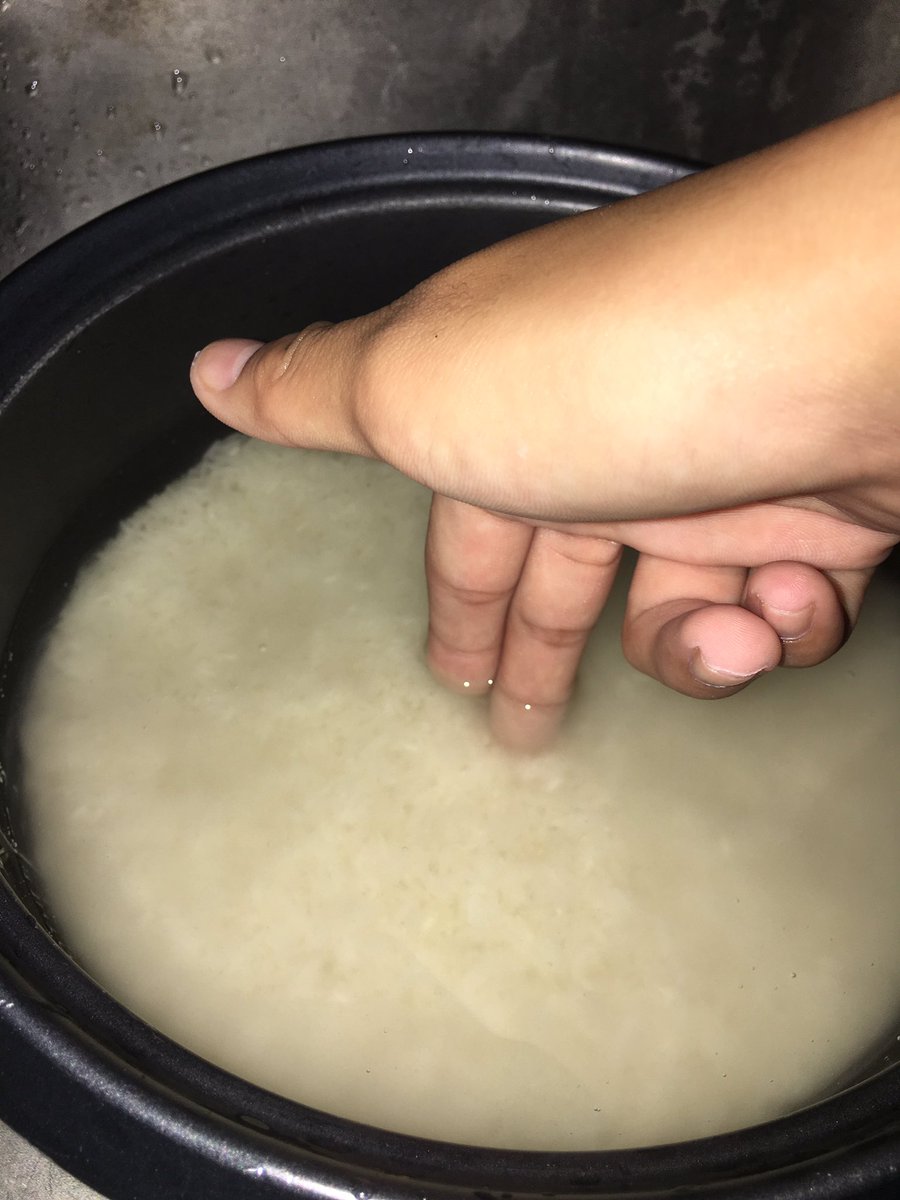 TheVapePlug's tweet image. "what them fingers do?"