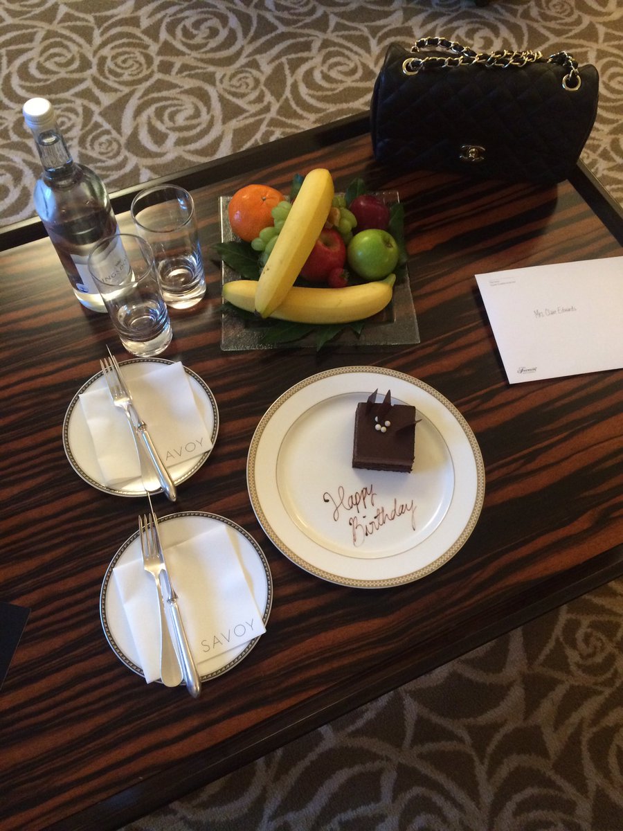 fusion_flower's tweet photo. Had a perfect stay @TheSavoyLondon service outstanding, suite amazing, back in November for my wedding anniversary https://t.co/z7XDKp3JYN