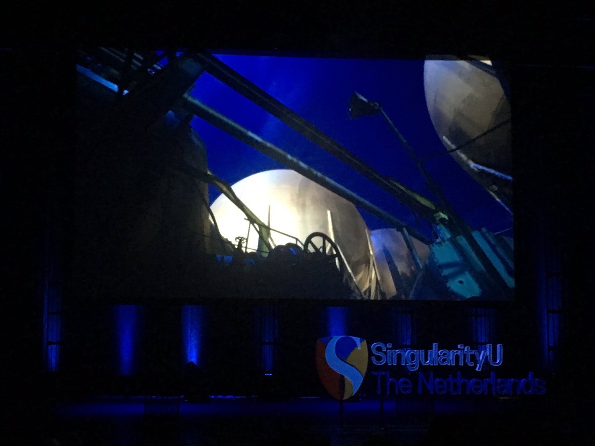 ThomasVanNoort's tweet photo. Day two of yhe rewiring. Here we go ... #Sunlsummit https://t.co/mElG37Pgs2