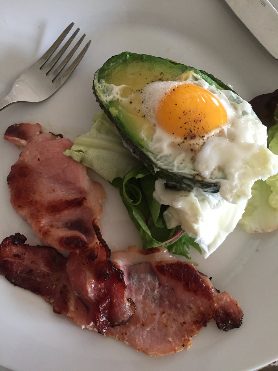 ***NEW RECIPE*** Baked Avocado &amp; Egg with Bacon - so quick, yummy &amp; filling!
ht.ly/67yN3047l8t