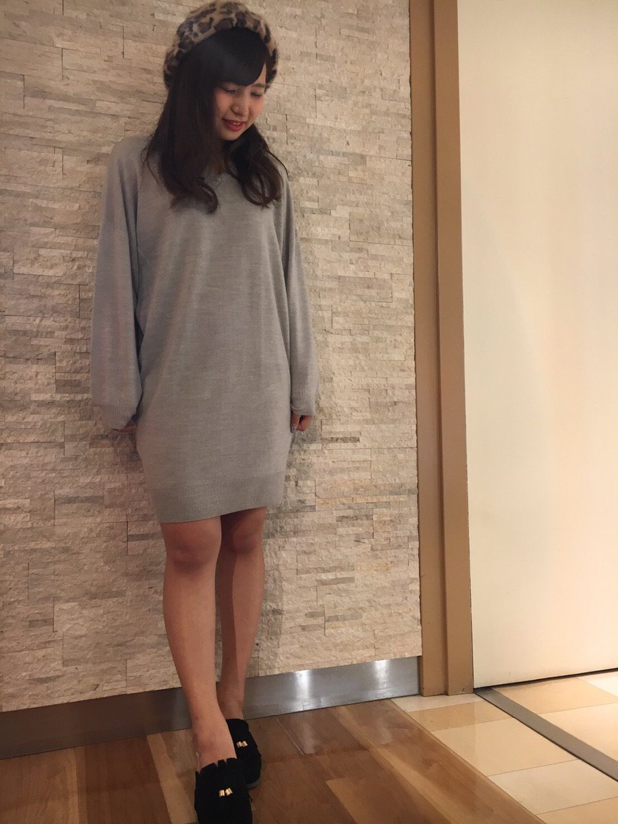 Ems Excite エムズエキサイト Staff Styling 天王寺mioプラザ館店 Bigシルエットのma 1にふんわりニットワンピを合わせて甘辛コーデ 袖ボリューム Ntop 1 990 Tax 綿ツイル Big Ma 1 2 990 Tax