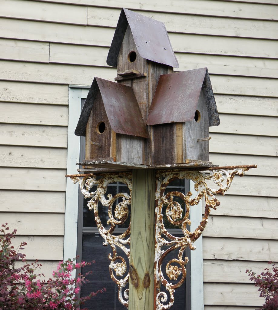Collecting rescued wood, Hunny John and I are creating ... - gardensensations.xyz/collecting-res… #garden #gardens #gardening