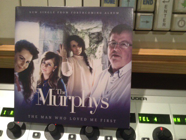 martylyricfm's tweet photo. Gorgeous song https://t.co/sTs8d6F1X2