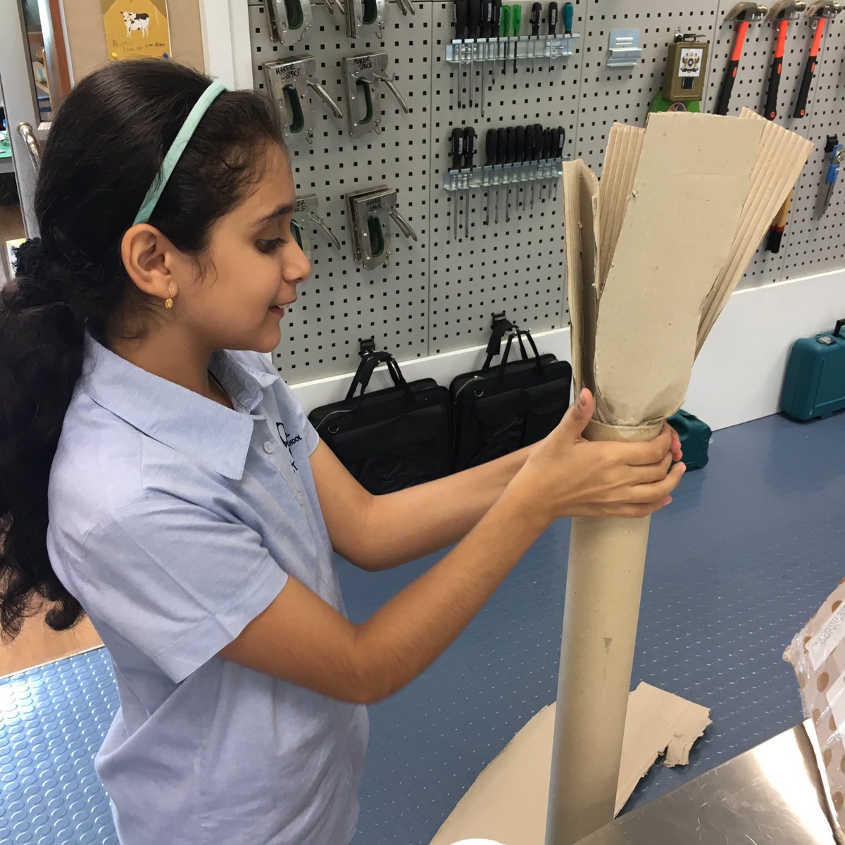 ToscaKilloran's tweet photo. #designing #prototyping in the #nistmakerspace https://t.co/3dQsQaxIr8