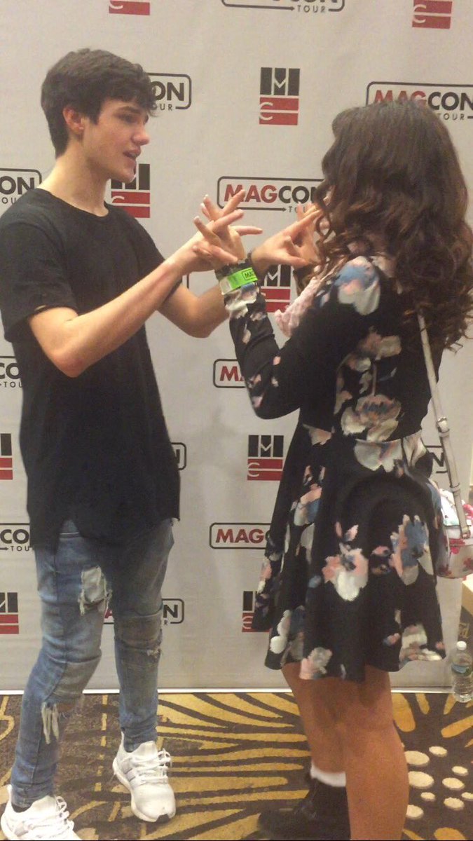 UhHuhCecilia's tweet photo. exactly 7 months ago today π© thanks for the memories #MagconPhilly π https://t.co/D9KANBDztU