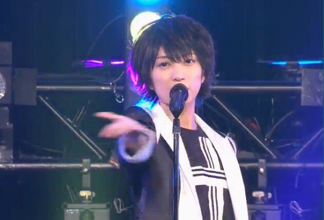 風男塾 良い歌詞 Bot 偶然同じ時代に生まれた若者よ 生きていて楽しいと思えているかい 腐男塾 同じ時代に 生まれた若者たち 風男塾 瀬斗光黄