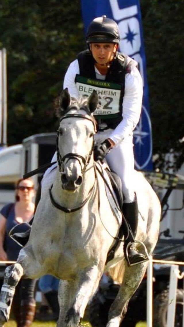 devoucouxWESTUK's tweet photo. Lovely pics by @StellaBenatti Thanks to our riders to be amazing ambassador! #devoucouxteam @dBeventing @Devoucoux https://t.co/CcpplENERA