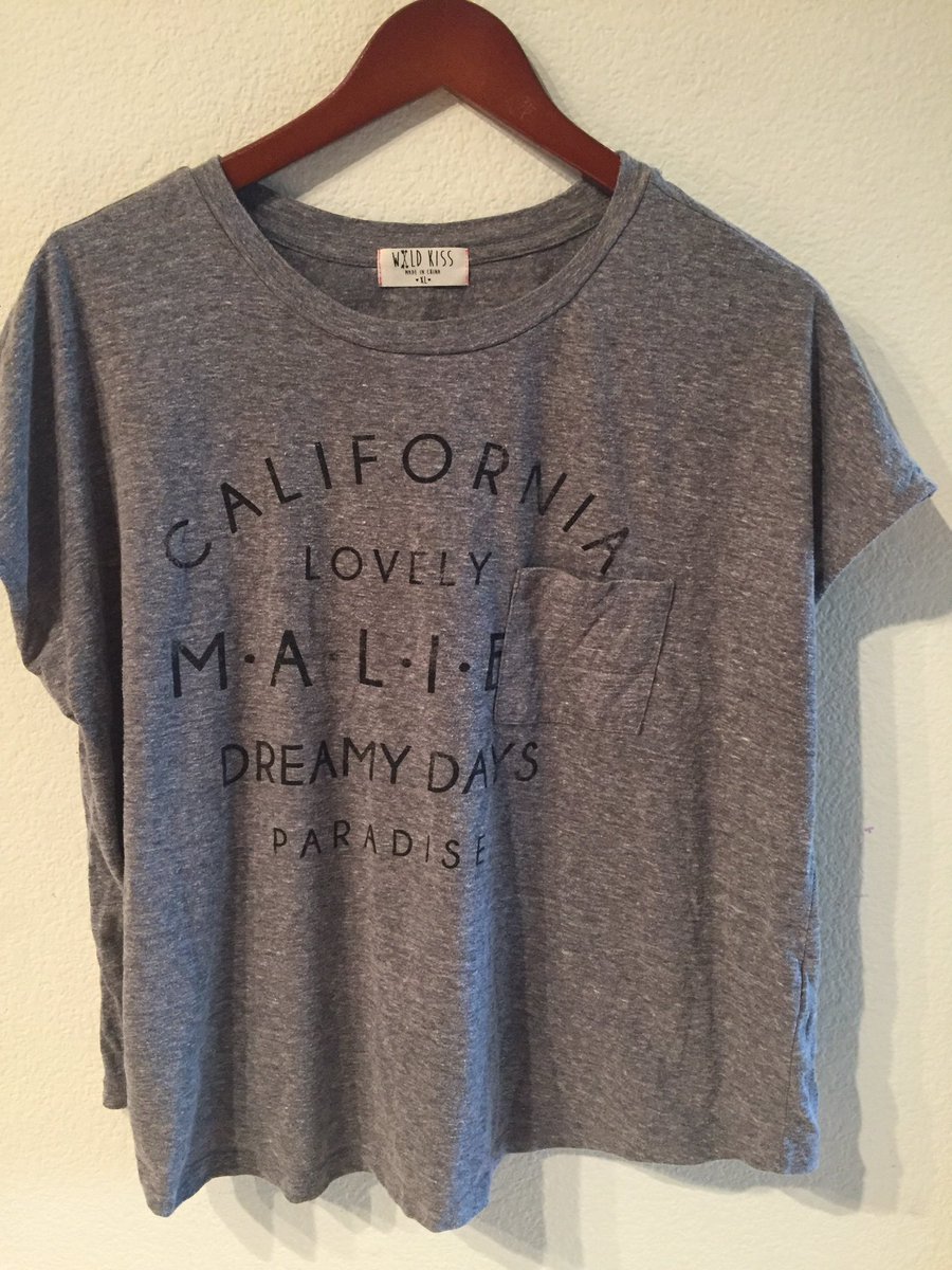 iLike_ThatShirt's tweet photo. California Dreamin!Visit our store...link in bio. #california #laidback #chillin #wild #kiss #paradise #lovely shirt https://t.co/et4k9T7tZT