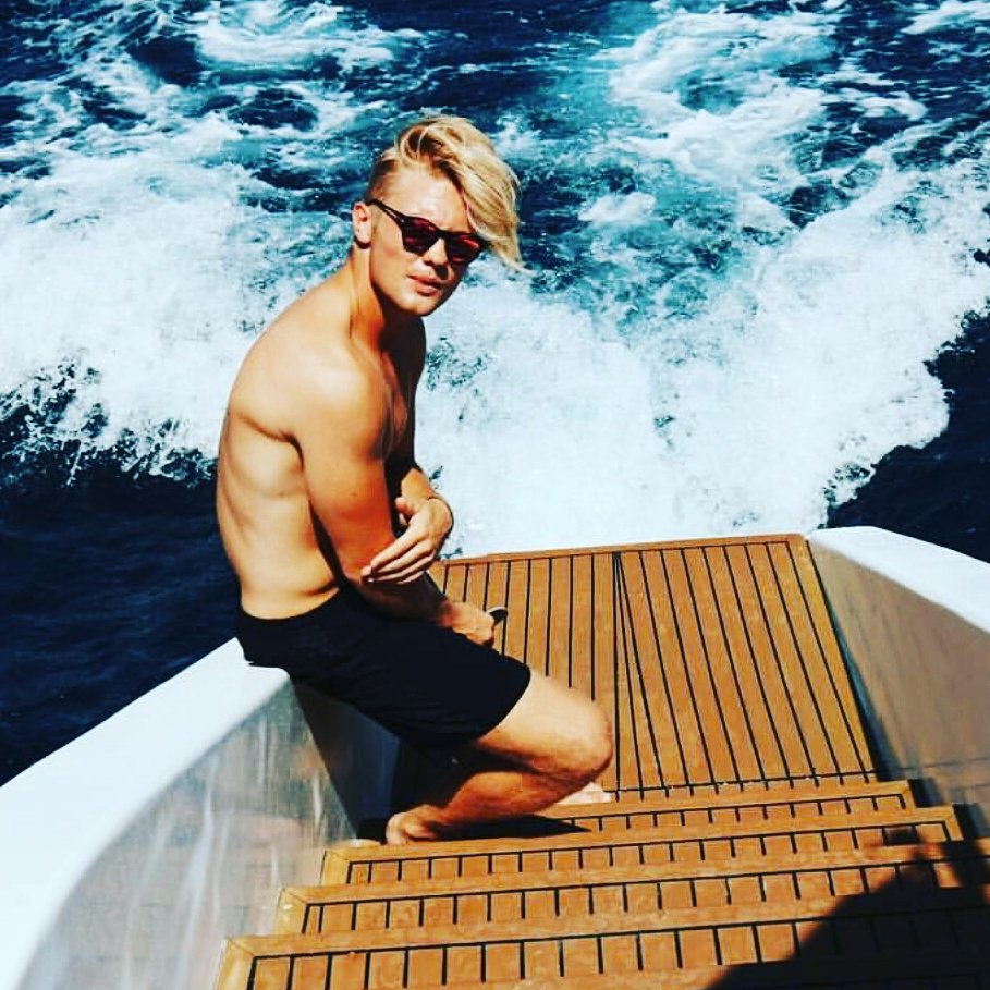 NBenOfficialSP's tweet photo. Buenos días!! Con esto se madrugar mejor EH https://t.co/FTXJigGhw2