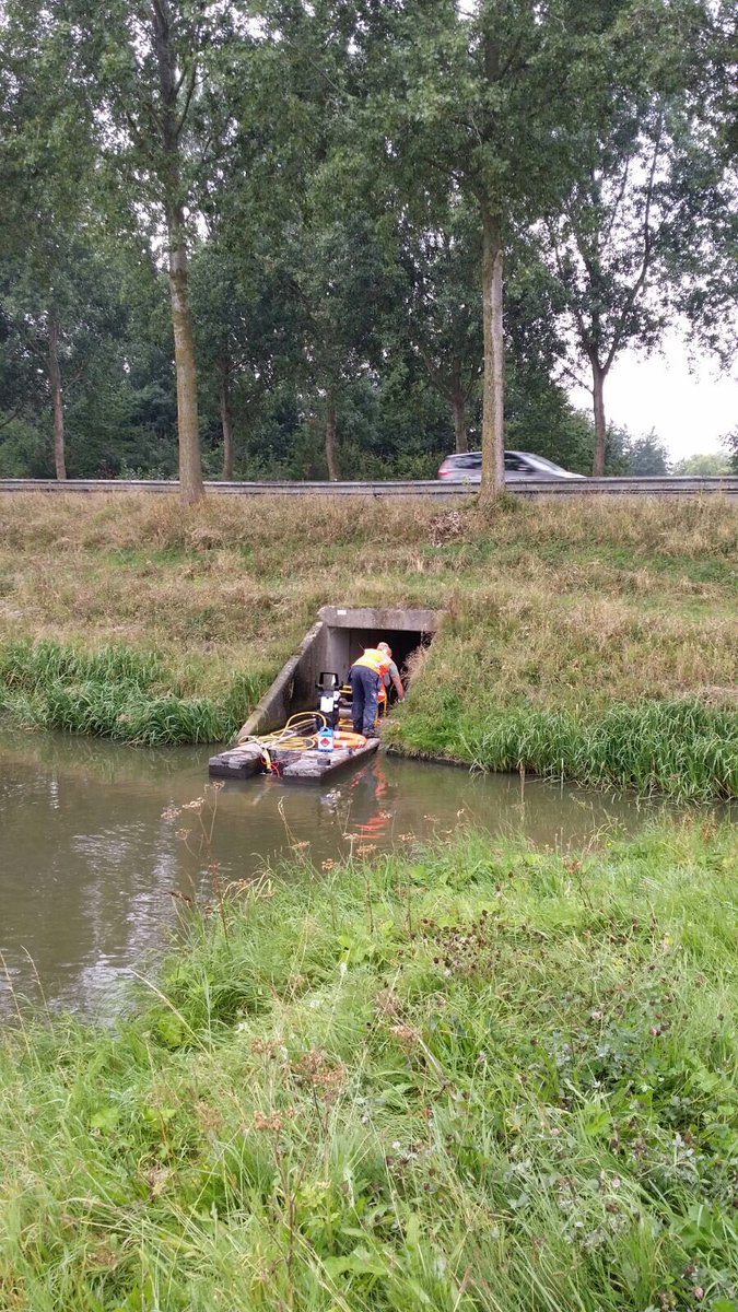Het herstellen van schade aan prefab  betonelementen.