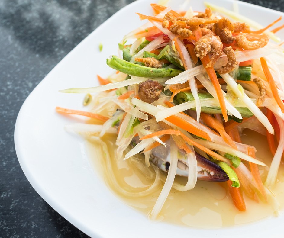 tatdubai's tweet photo. Som Tum (Spicy Green Papaya Salad) is both great divider - some can't get enough of its bite, some can't handle it. https://t.co/ECafh4c4jH