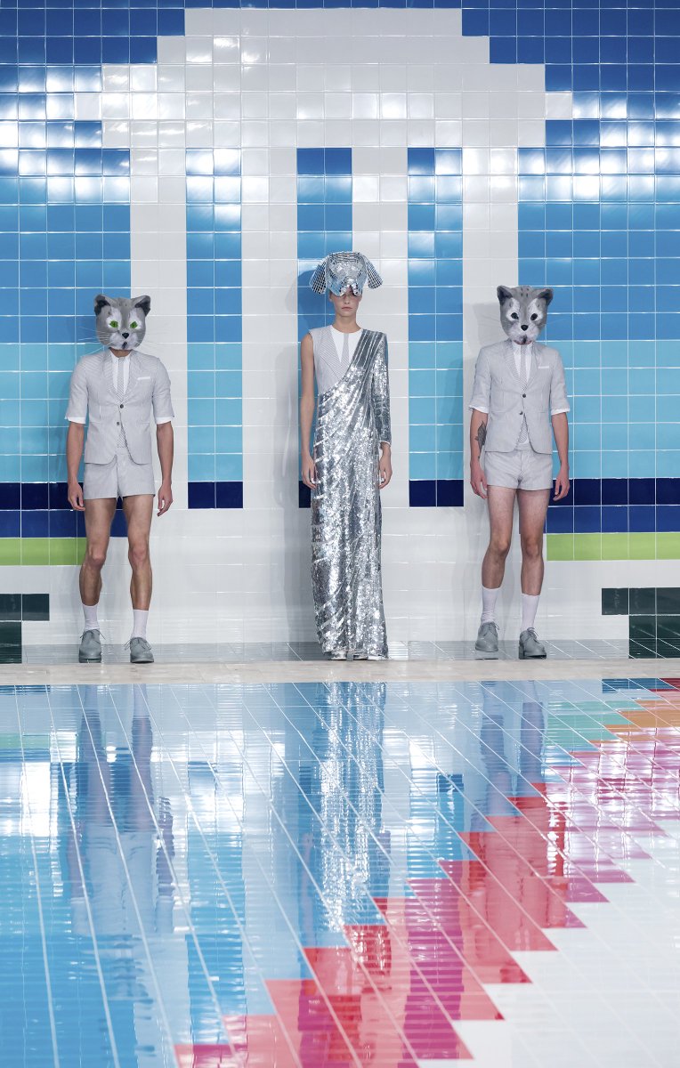 Ovidius2012's tweet photo. A few pics from the creative world of the designer @ThomBrowneNY @nyfw - 2017 Spring Summer Collection https://t.co/smLiA9RzGy