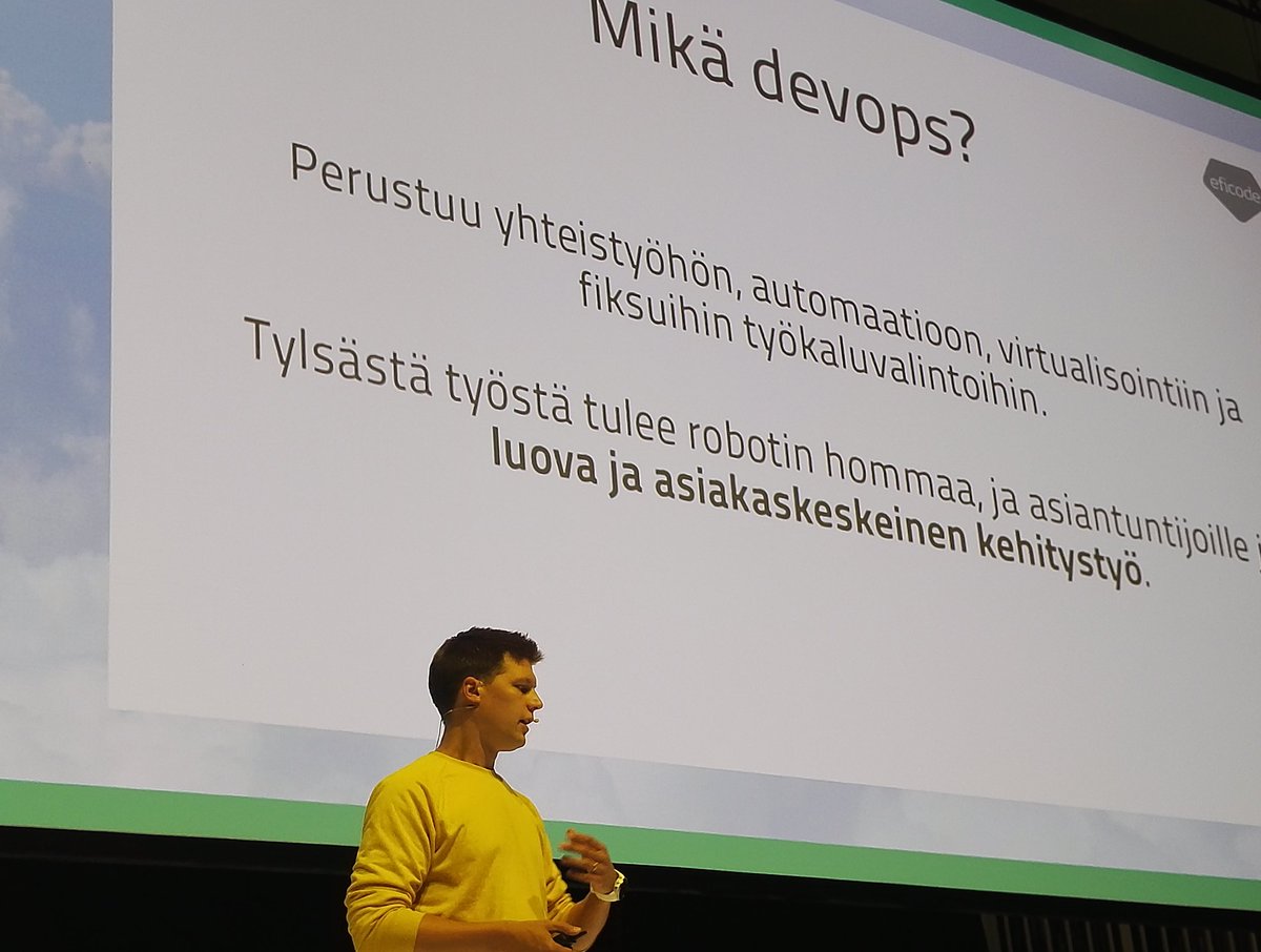 TainaKaitala's tweet photo. Nice! Robotit hoitaa rutiinit, ihmiset luovan työn.Saisinko kotitalousrobotin? @Eficode #robotics #expday https://t.co/DmvIjsrDZq