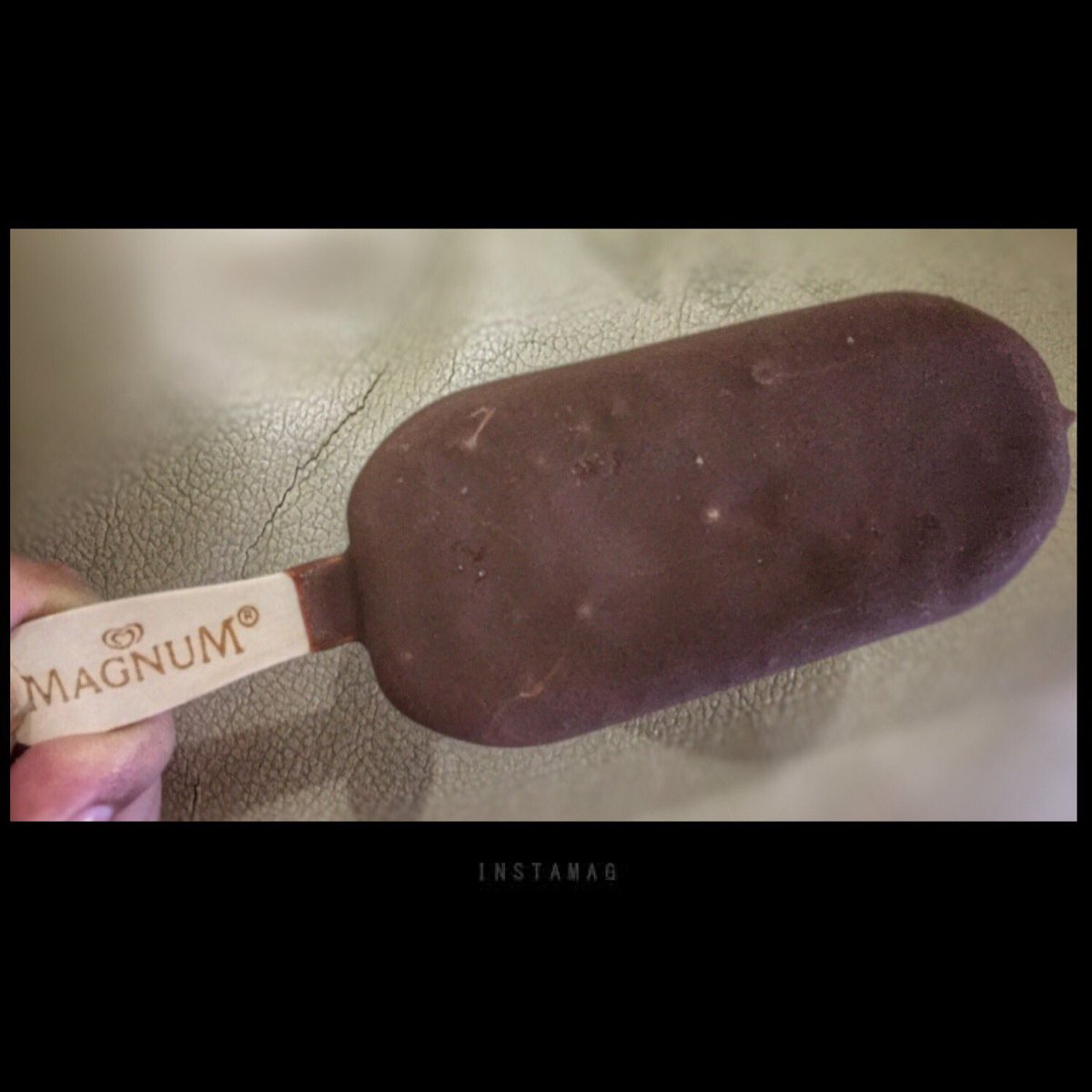 iamayesza's tweet photo. Pleasure in every bite 🍦😍👍🏼 #MagnumClassic @magnum_ph https://t.co/LFJTLmSAS1