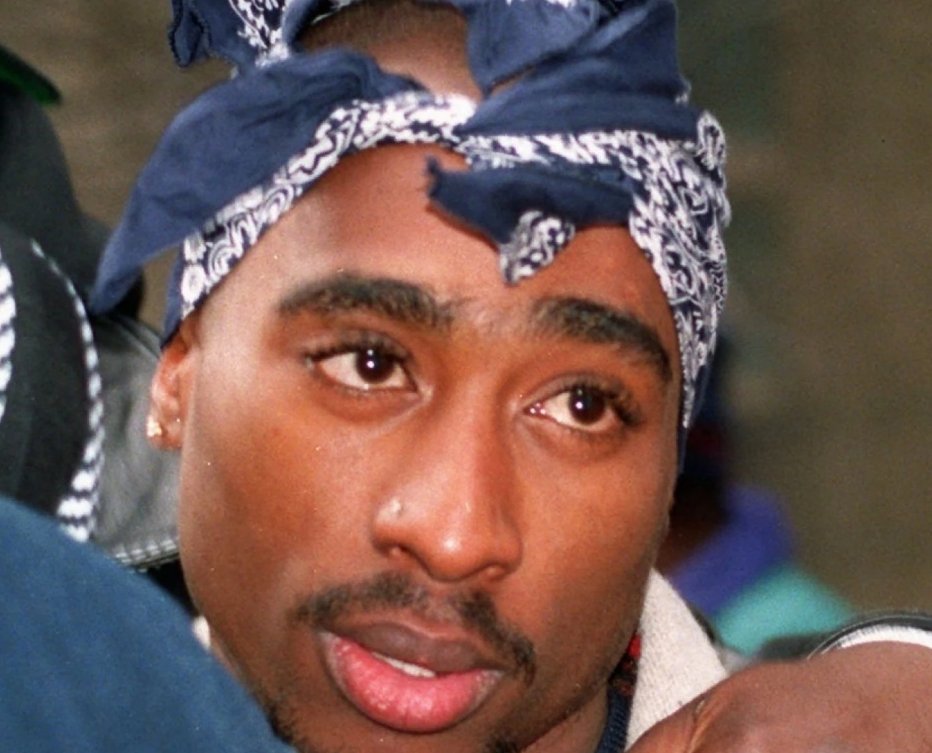 washingtonpost's tweet photo. Tupac Shakur died 20 years ago today. Read the front page story from 1996
https://t.co/m32WNbqdFf https://t.co/Gwz7suGKnm