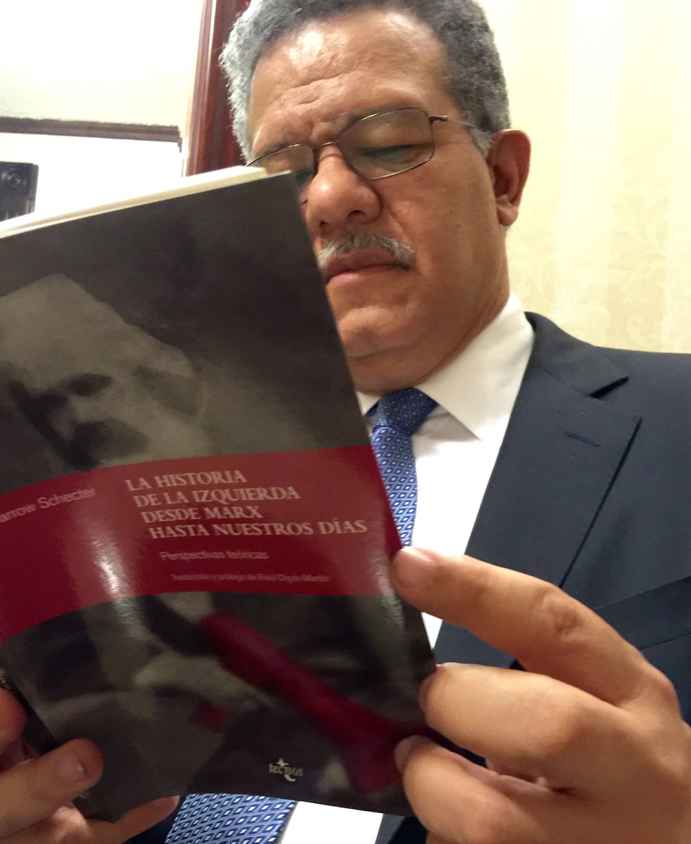 LeonelFernandez's tweet photo. #MartesDeLectura: Un brillante análisis acerca del marxismo, como cambio revolucionario de la vida en su conjunto. https://t.co/HNdlZchLrW