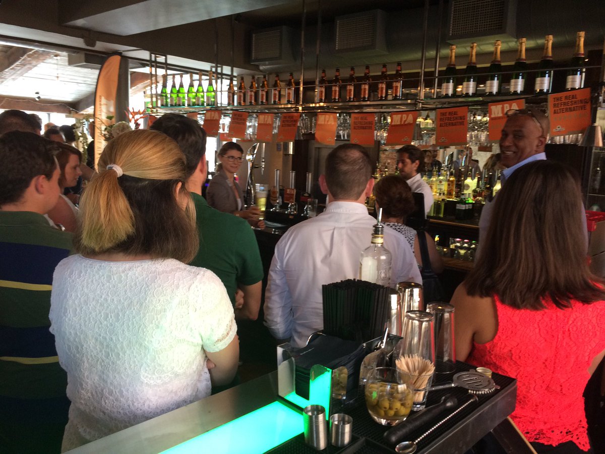 inapub's tweet photo. Time for a perfect pour and tasting session with @heinekenUK_News #inapubnextgeneration https://t.co/QHyGlKRmh1