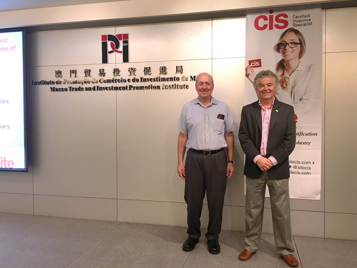 .<a href="/SiteCIS/">SITE CIS</a> Program in #Macau is being conducted by the instructors <a href="/FernandoCompean/">Fernando Compeán</a> and <a href="/bbtepper/">Bruce Tepper</a> #cismacau #macao