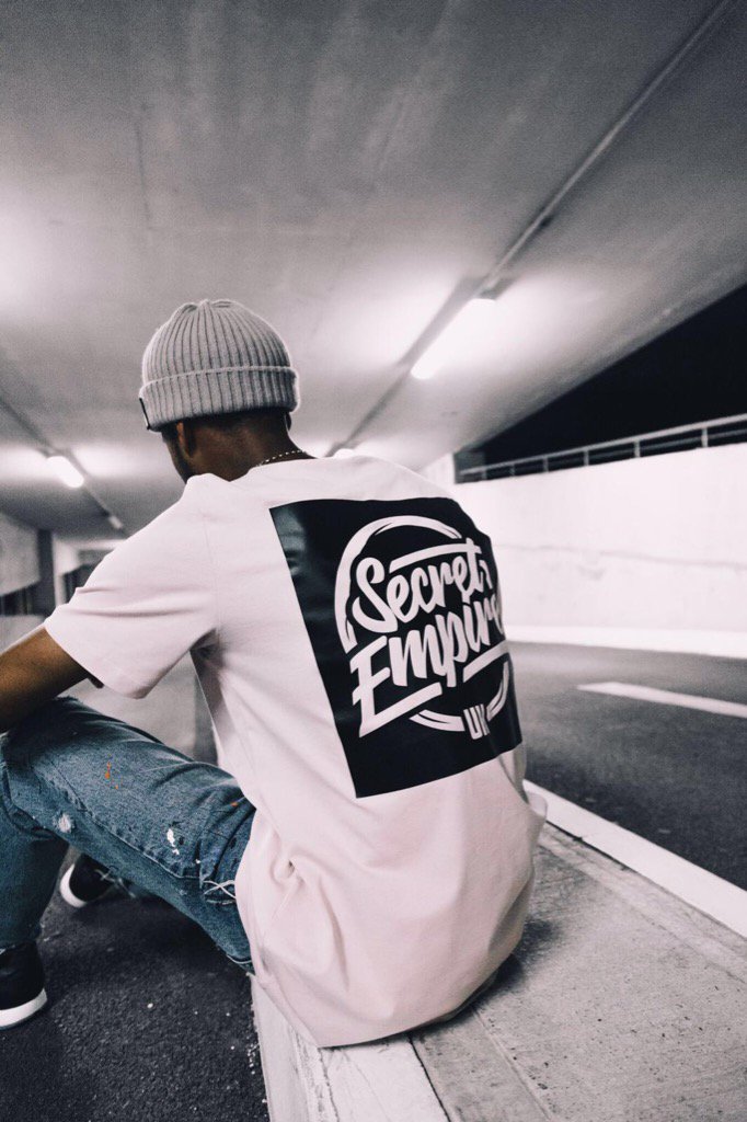 bumpsonline's tweet photo. Restock soon... Keep your eyes pealed 👀 https://t.co/B2l4Xm5oyp