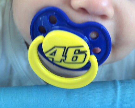 46Marty's tweet photo. #IoStoConVale #ValentinoRossi #MisanoGP #46💙💛 #POPOLOGIALLO @ValeYellow46 @fanclubVR46 https://t.co/wNzoxi08XA