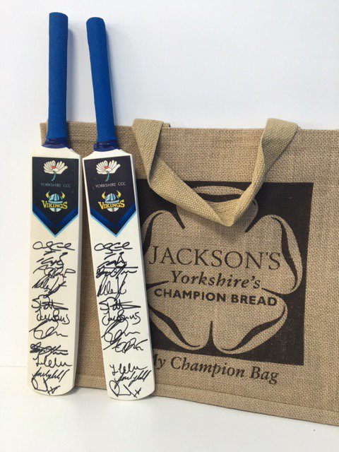 #COMPETITION time! RT&amp;F NOW for the chance to #win a cricket bat signed by the Yorkshire team! <a href="/YorkshireCCC/">Yorkshire CCC</a> 1/2