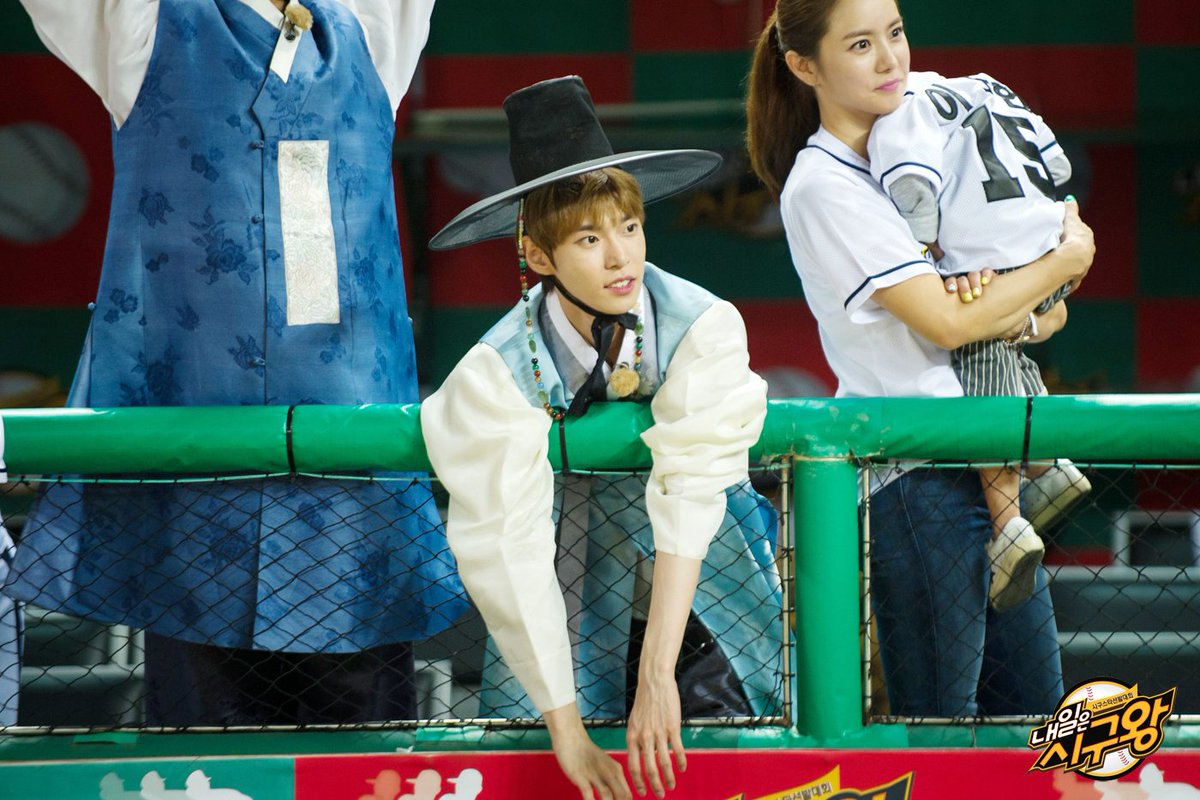 jenownsme's tweet photo. he is such a kid ;^; https://t.co/qbJYwmEFu5