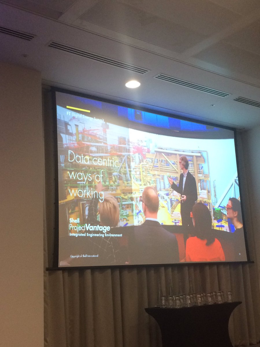 JamesNeophytou's tweet photo. Alisa Choong @shell opens the #FTDigEnergy summit. Moving to data centric ways of improving operations handover. https://t.co/AlVPu2vIad
