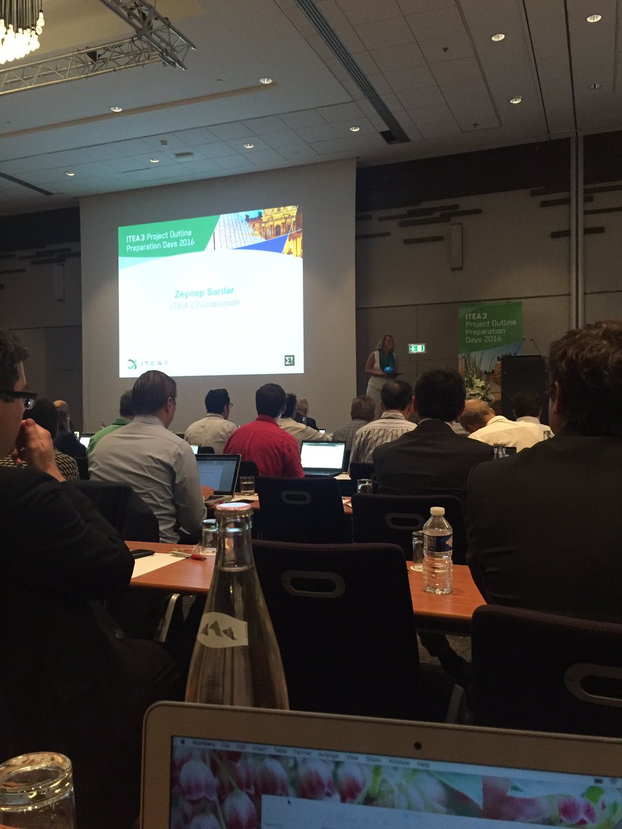 dataraphic's tweet photo. Opening the day with chairwoman Zeynep Sarilar #podays2016 @itea https://t.co/IFwHh9AXmW