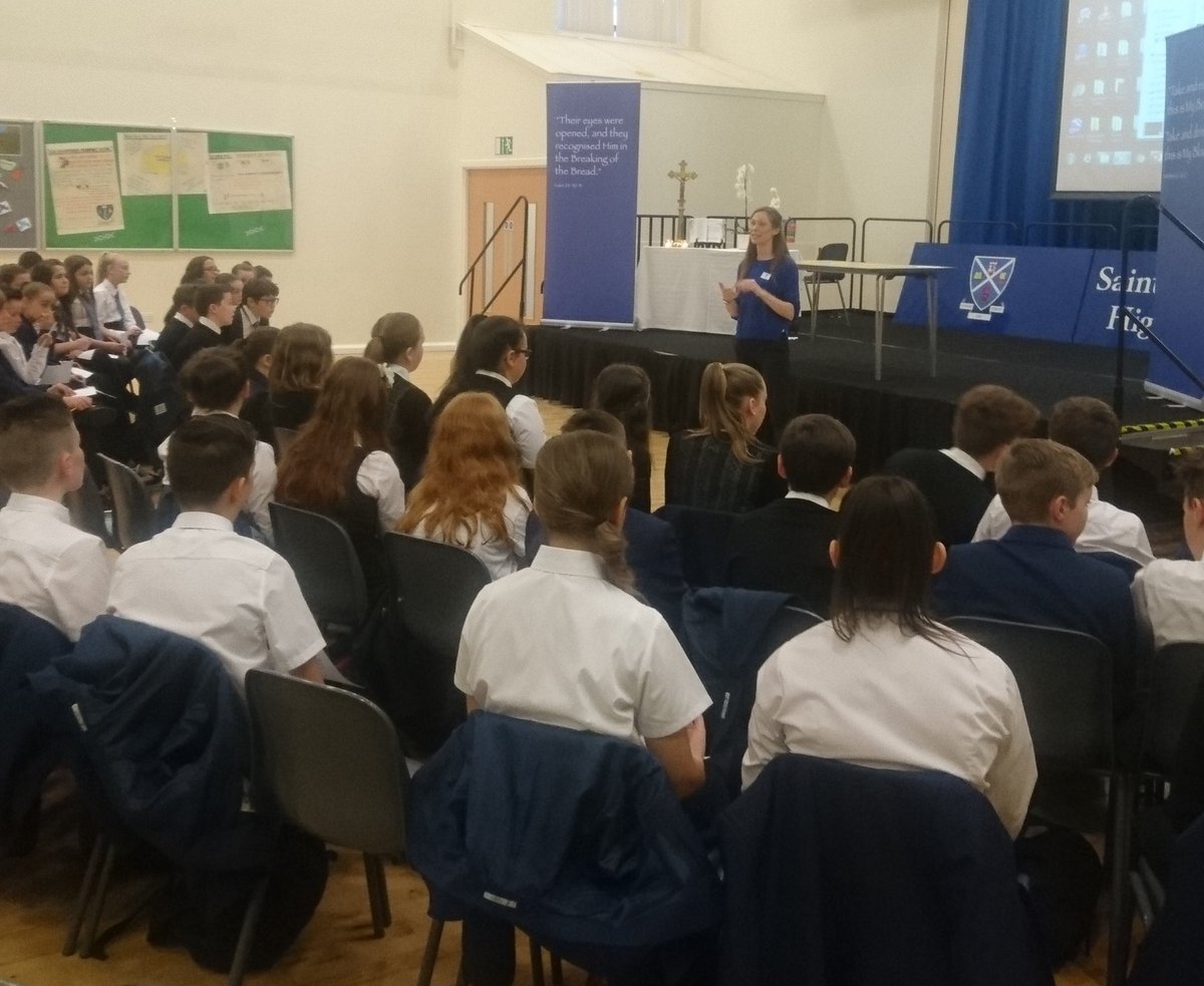 StAndrewsHS's tweet photo. First day of our S1 House Retreats today with the amazing Kelso @sahsKelso https://t.co/YiL9Ow5b6g