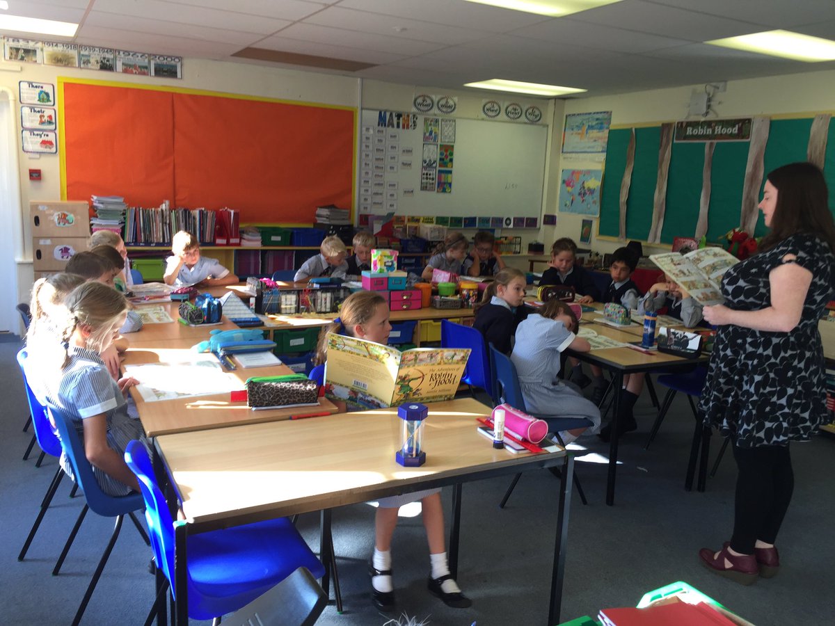 Year 4 are engrossed in their class reader Robin Hood #intothewoods #schooltopic #marciawilliams