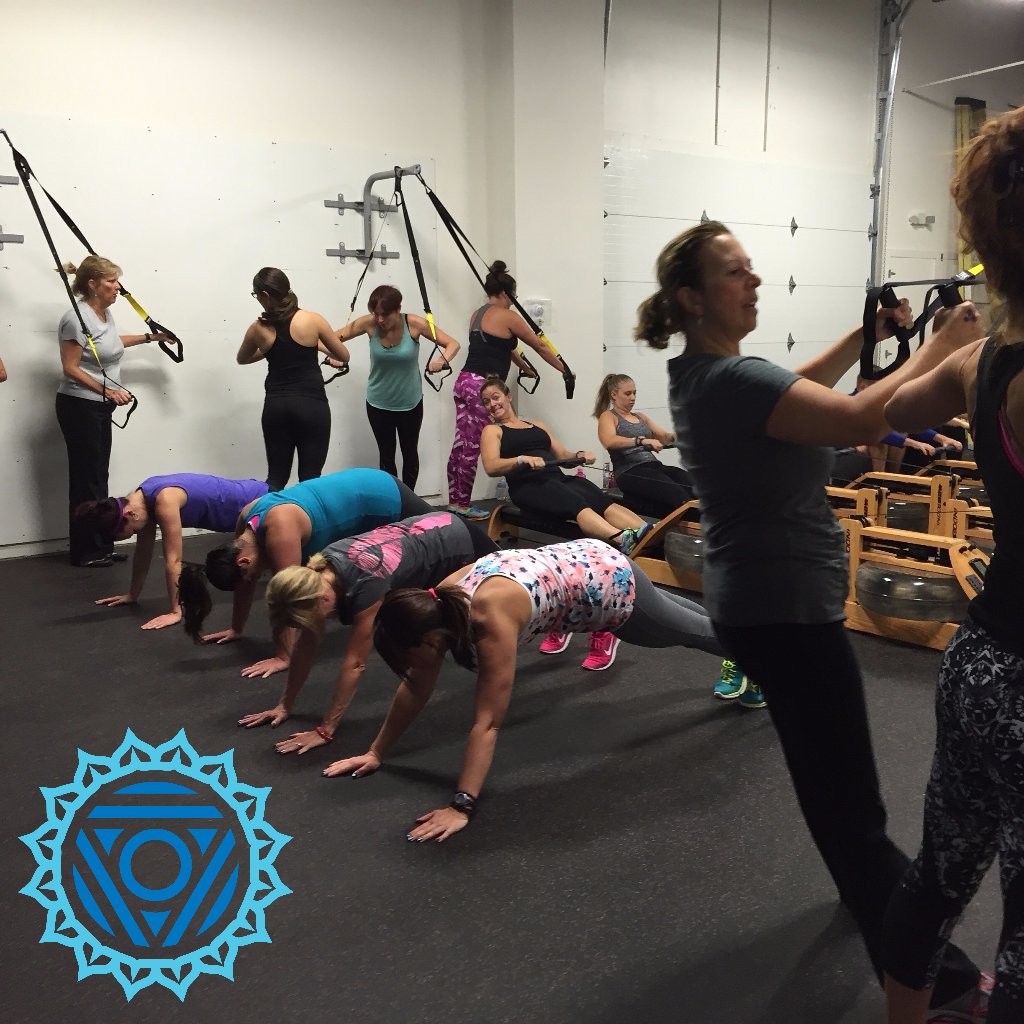 bldg7yoga's tweet photo. Rise and Shine it's time to GRIND! 6am in the Water Room with Stephanie. #TRX #Waterrower #bldyourself #bldg7yoga https://t.co/B2bVeA3nNM