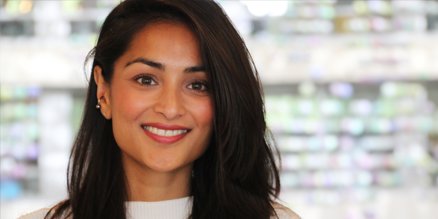 PACHartman's tweet photo. Mijn collega Sadia is de eeuwige vrijgezel. Blijft ze #huren of gaat ze #kopen? Ze vertelt: https://t.co/yszupDjVi7 https://t.co/XbrFLEL0Zb