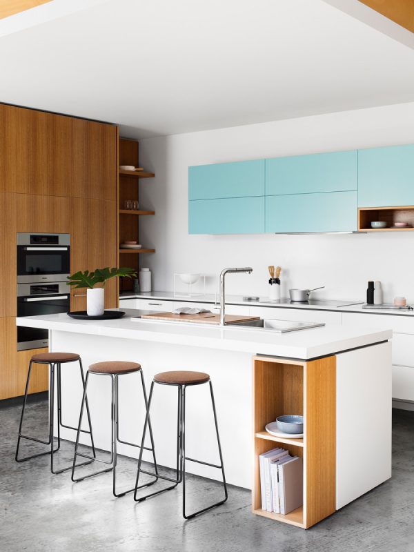 oururbanbox's tweet photo. Who thought pastel could look so good in a kitchen? https://t.co/sSm4THRjFp https://t.co/P9q0JA3xKv