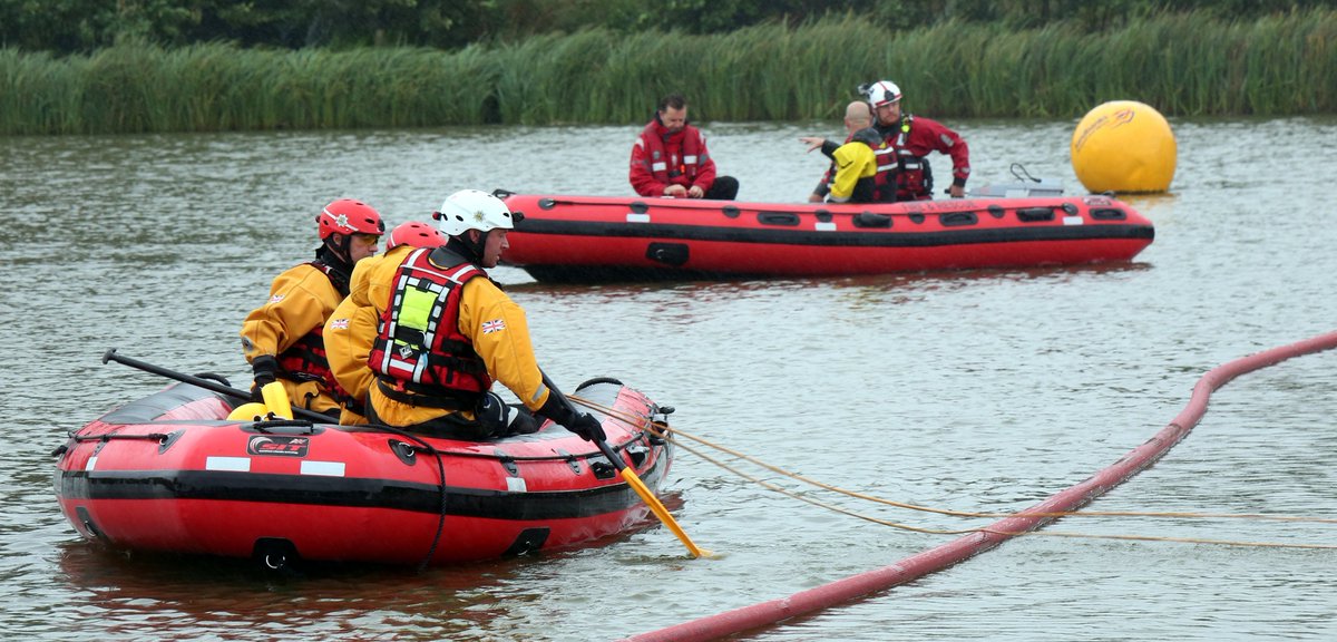 _ukro's tweet photo. @UKROChair Rescue Challenge 2016  @Hants_fire @AndrewDaneUK #2016ukro https://t.co/JtOo5DN4a2