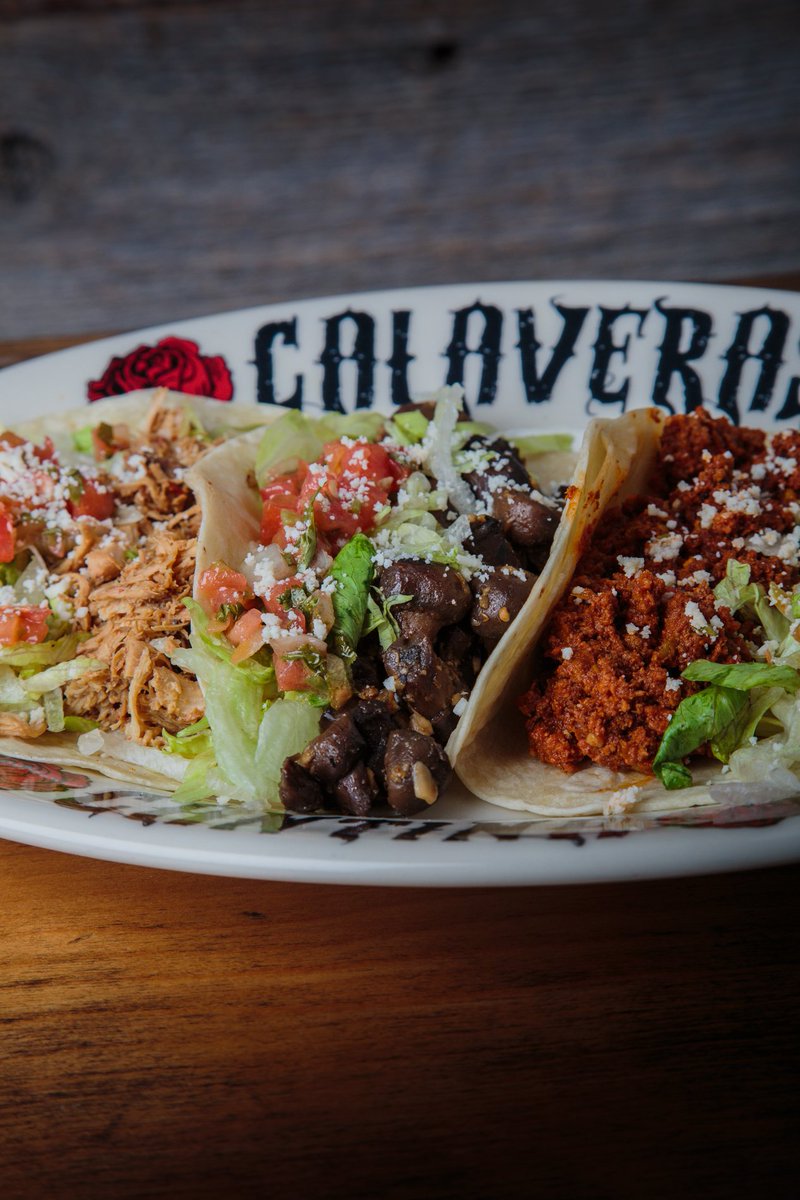 CalaverasFL's tweet photo. Ground Beef, brisket, pork, mushroom, chicken, shrimp or fish - what's  your favorite taco? $2 Taco Tuesday. https://t.co/KGwmh206bY