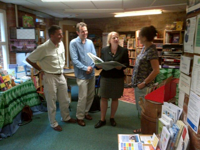 DEC_SY's tweet photo. We welcomed @NatalieBennett former leader of @TheGreenParty DECSY resource centre this morning https://t.co/1A7oXD8pkZ