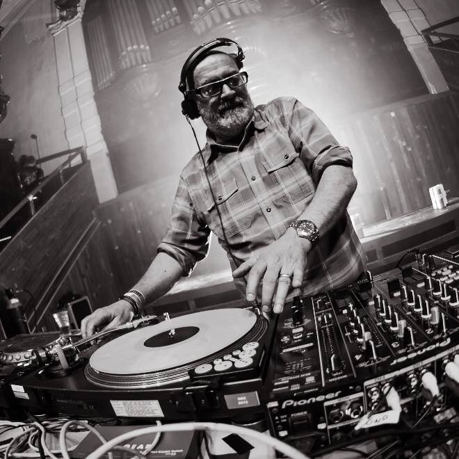 Zerogravitydxb's tweet photo. He's a Hacienda legend and you can hear him at JOURNEY THRU HOUSE on Friday 23rd Sept. He's @graemepark of course! https://t.co/FzXuaLV5K4