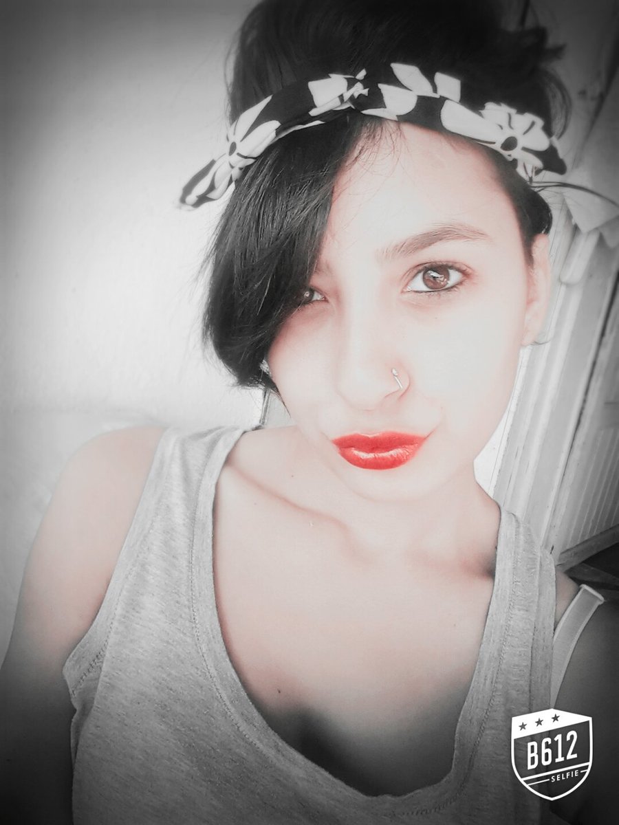hatun_bela01's tweet photo. Güçlüyüm çünkü zayıflıklarımı biliyorum 💇💇💇
#kisasaclikiz https://t.co/ap9OYeGzMa